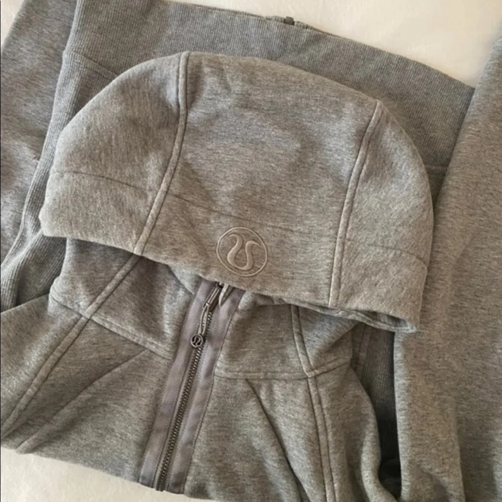 Lululemon jacket